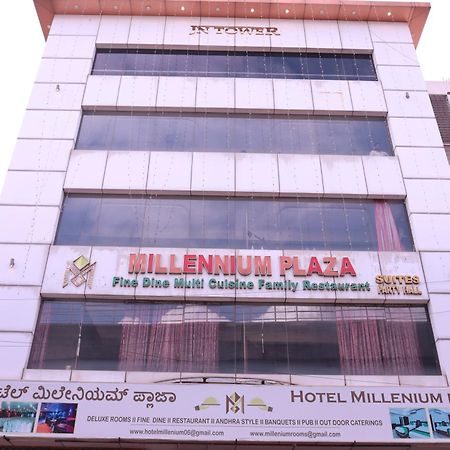 Millennium Plaza Otel Kammasandra Dış mekan fotoğraf