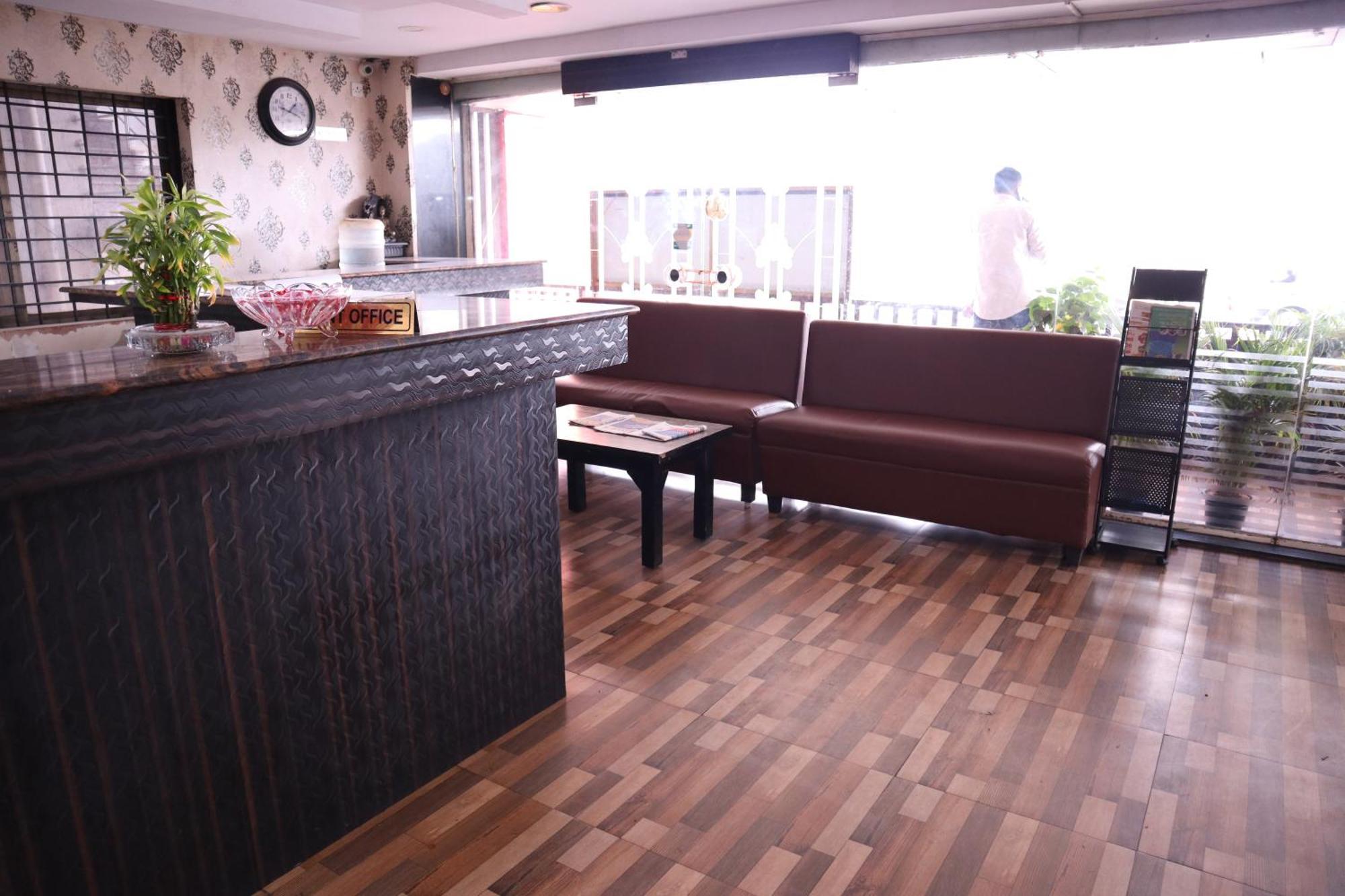 Millennium Plaza Otel Kammasandra Dış mekan fotoğraf