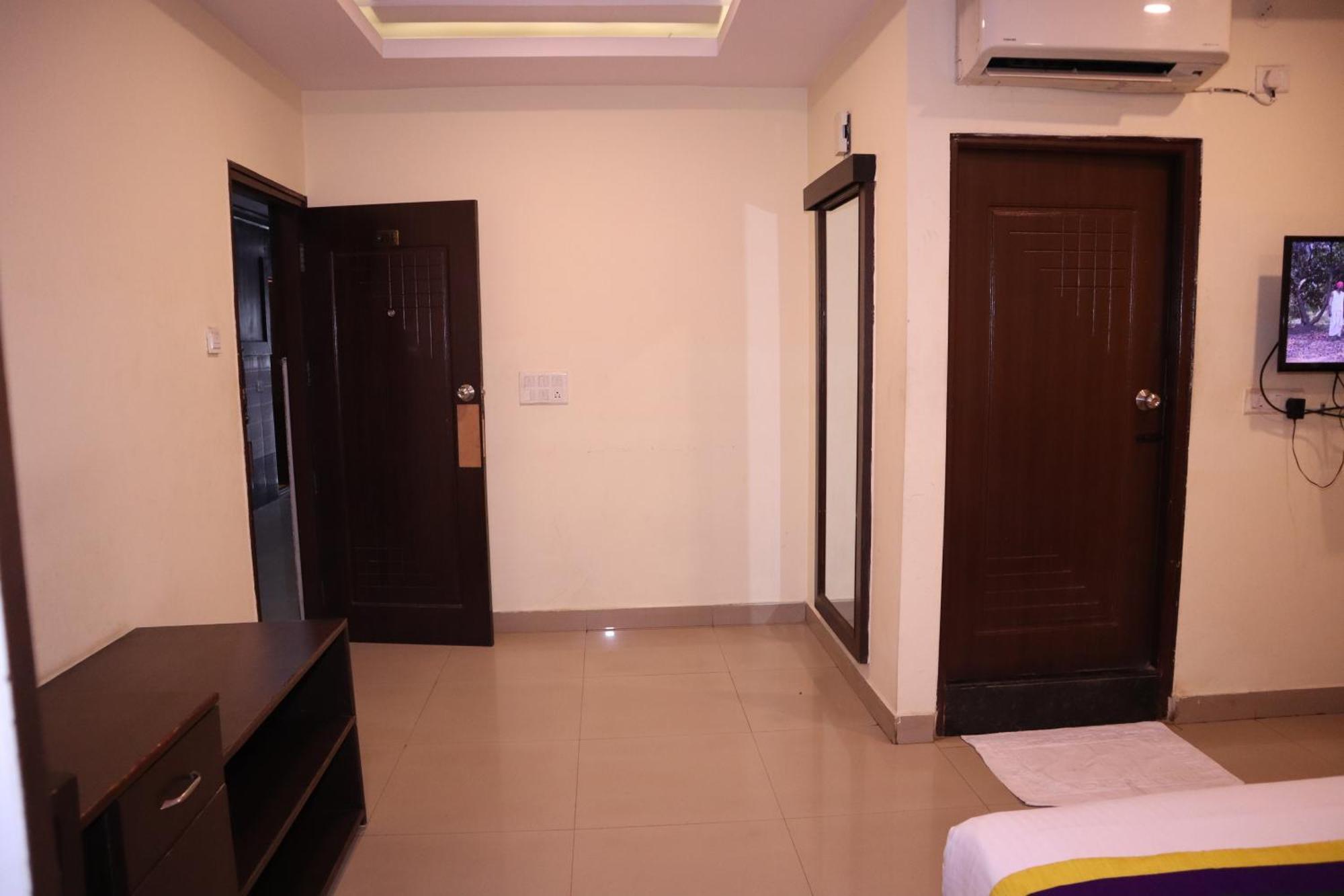 Millennium Plaza Otel Kammasandra Dış mekan fotoğraf