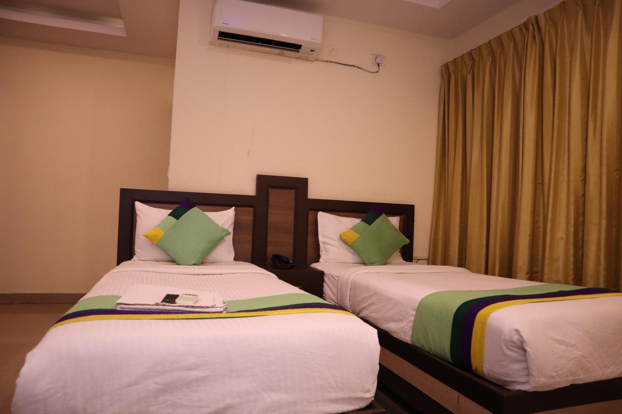 Millennium Plaza Otel Kammasandra Dış mekan fotoğraf