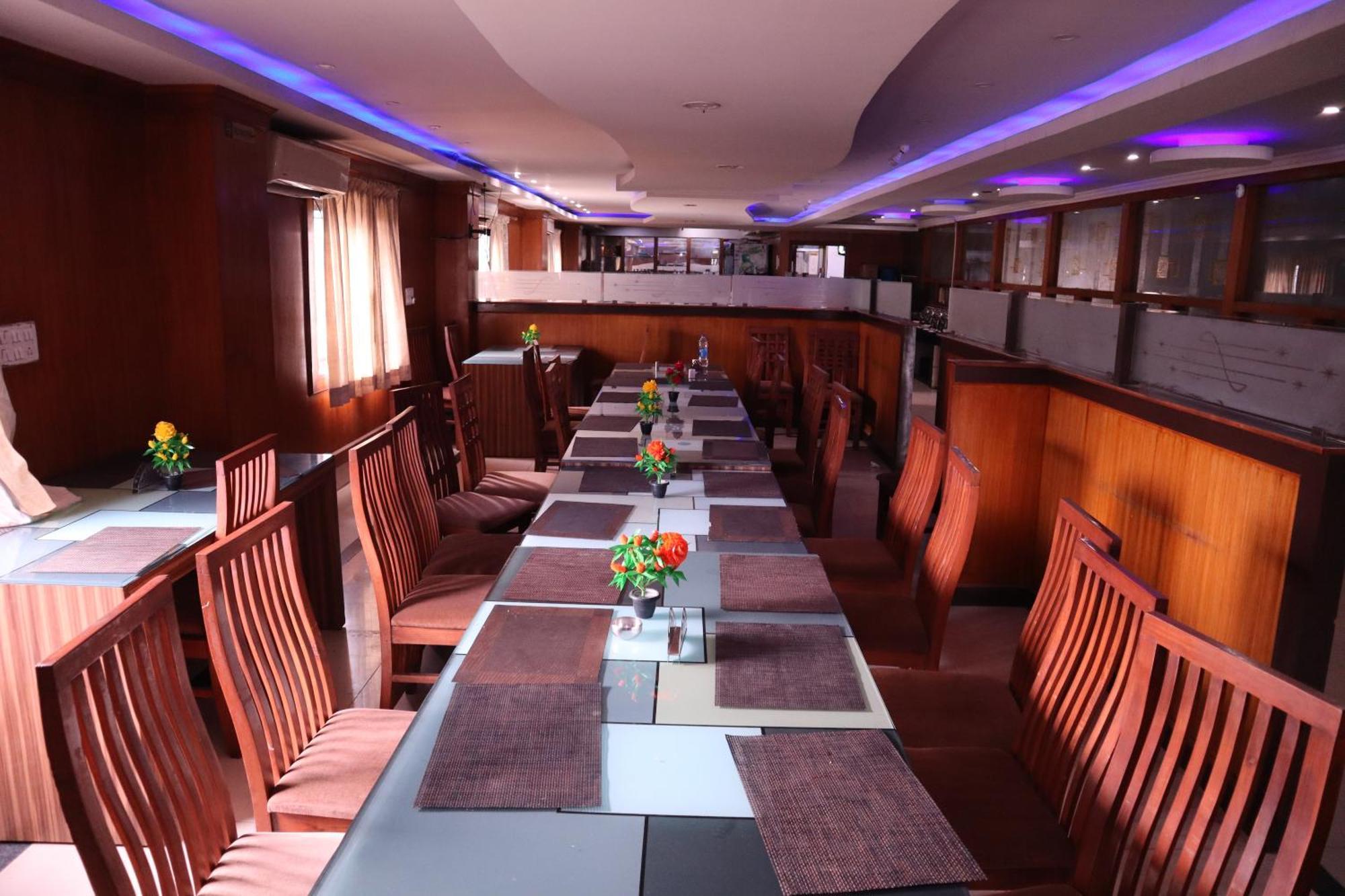 Millennium Plaza Otel Kammasandra Dış mekan fotoğraf