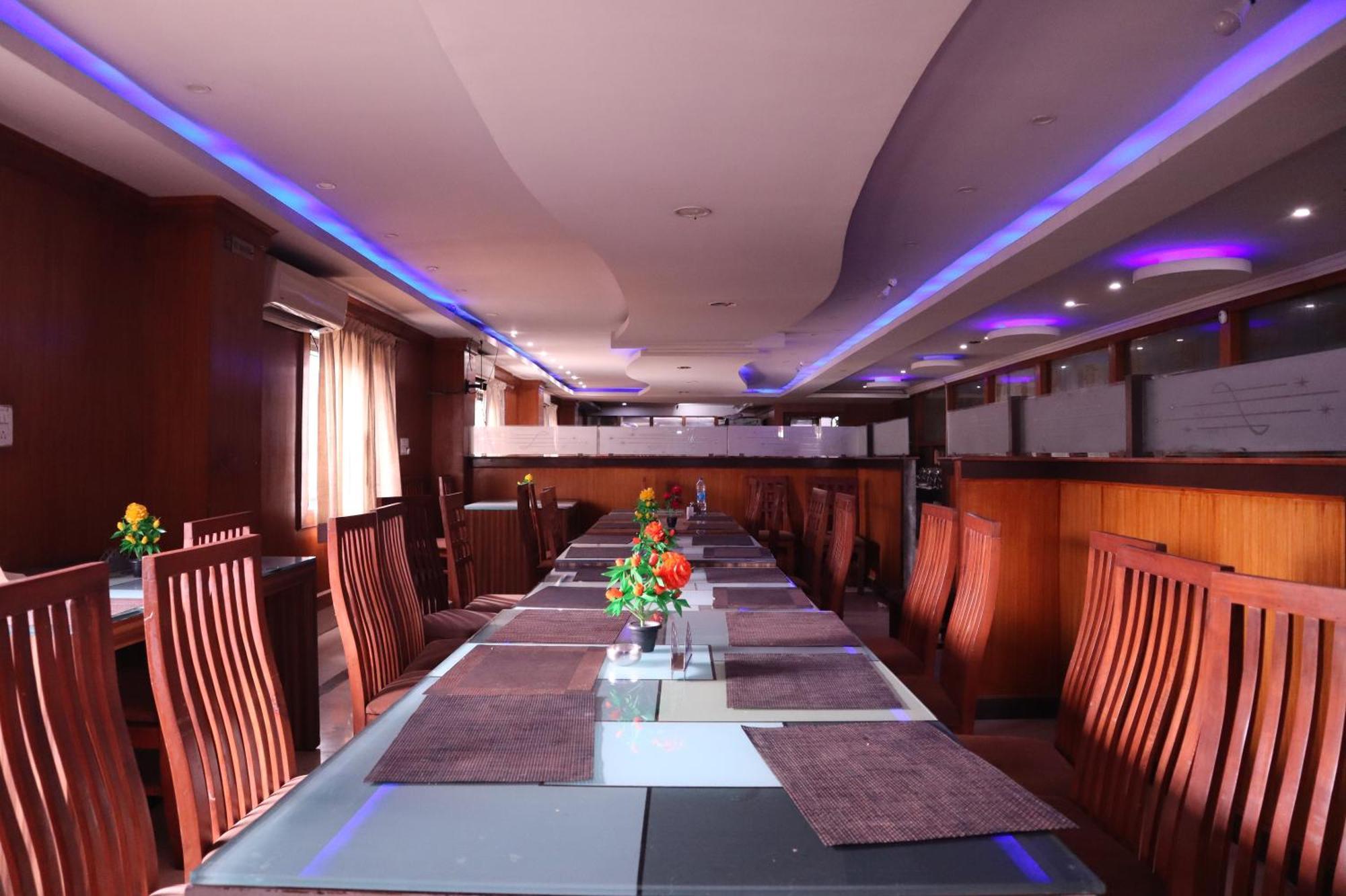 Millennium Plaza Otel Kammasandra Dış mekan fotoğraf